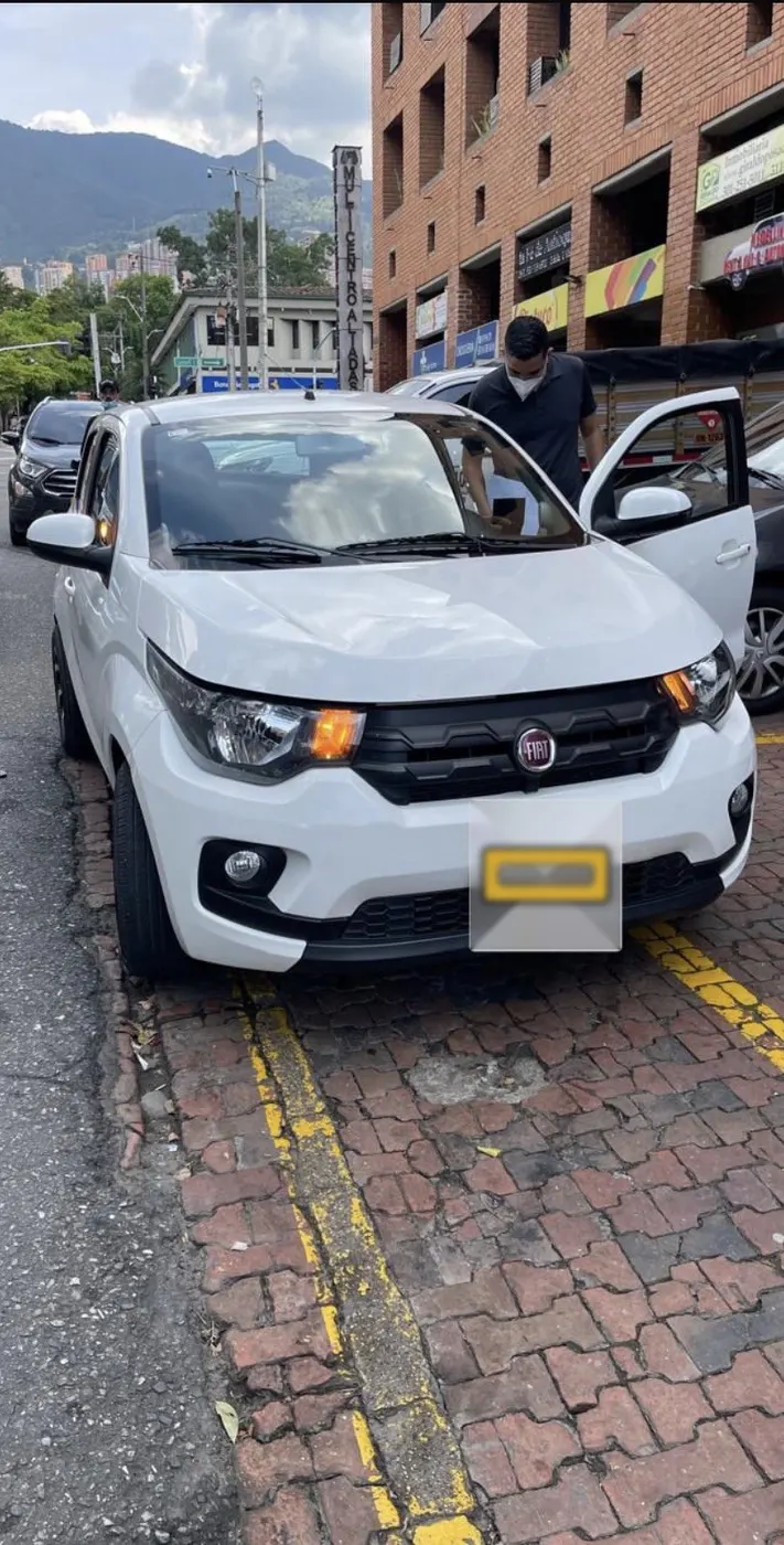 Fiat Mobi - foto real